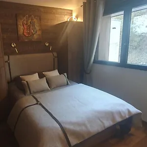 residence-au-pain-dantan.hotels-rhonealpes.com/