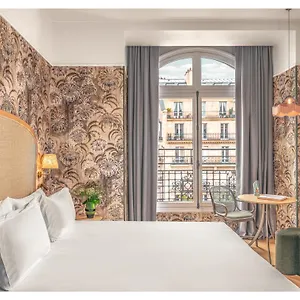 Otel Miss Fuller, Paris